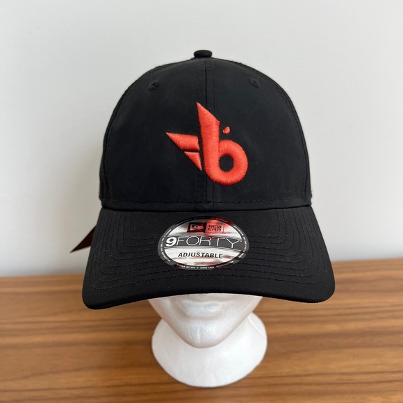 NEW ERA 9 Forty Tuff Birdie NWT Black Golf Hat Perforated Adjustable Back - Picture 2 of 13